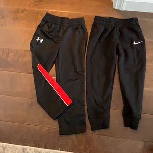 Boys pants size 4 - excellent condition.